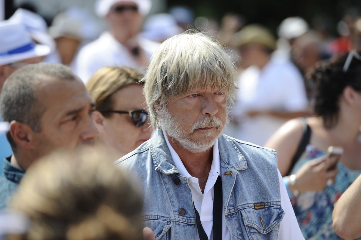 Renaud : “L’alcoolisme, ça m’a ruiné…”, les rares confidences du chanteur sur son hygiène de vie