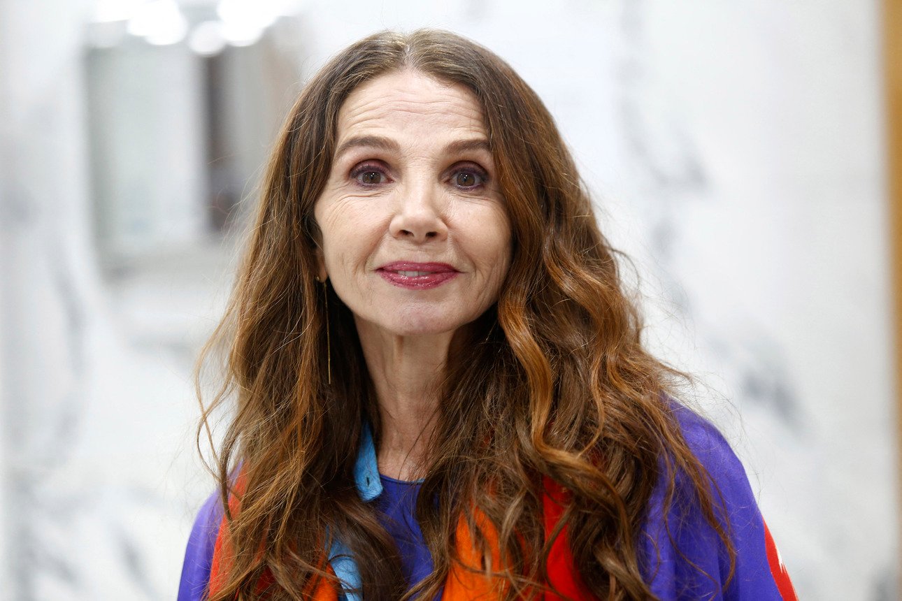 Victoria Abril : accusée d’agression sexuelle par Lucie Lucas, elle reçoit le soutien d’un acteur emblématique de Clem