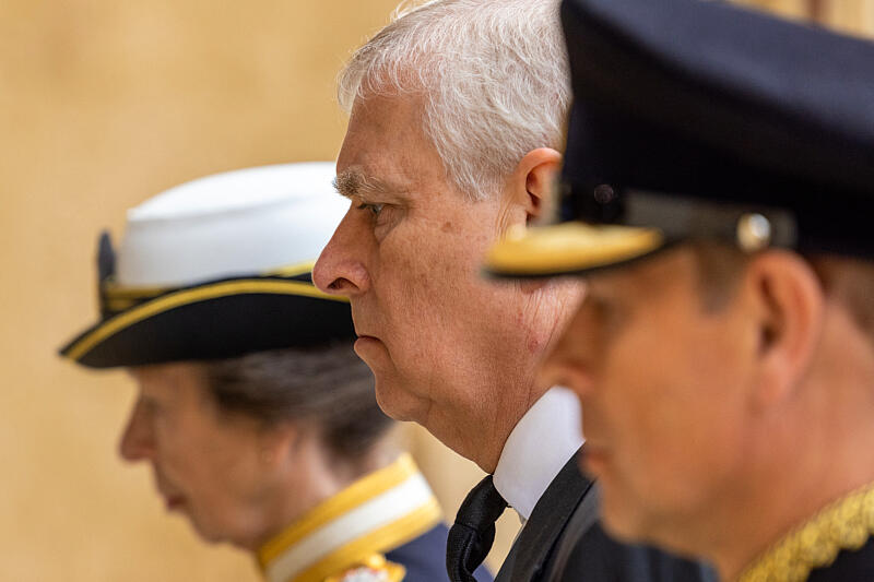 Prince Andrew : il sort du bois avant de nouvelles révélations qui s’annoncent fracassantes