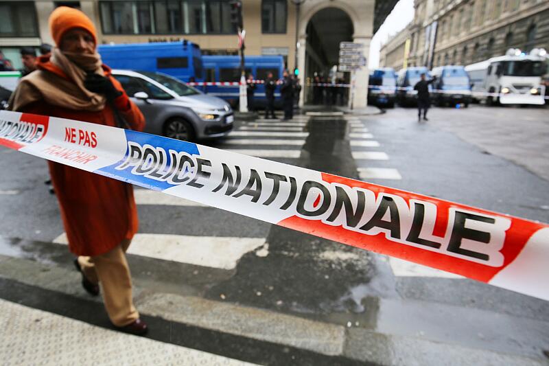 Seine-Saint-Denis : une quinquagénaire trouve la mort de façon terrifiante des mains de son propre fils