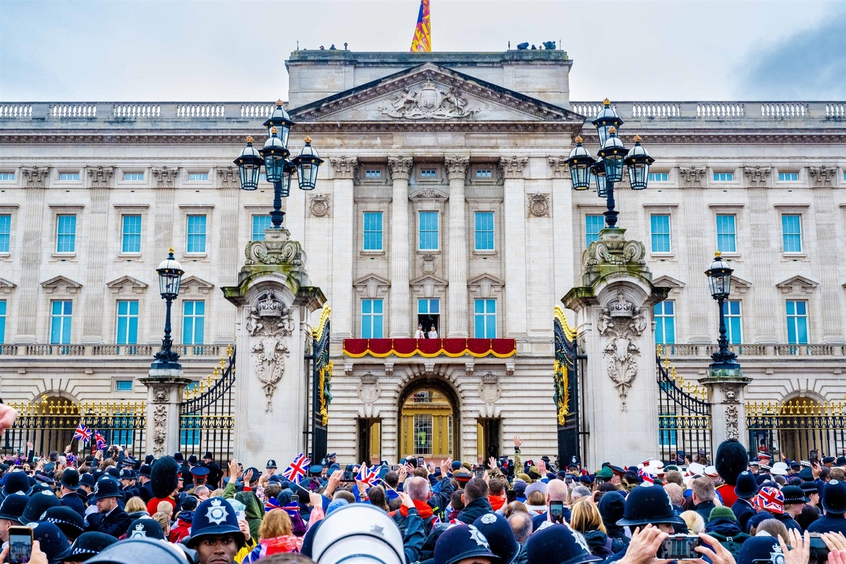 Kate Middleton, Meghan Markle… Ces cadeaux de Noël lunaires offerts au sein de la famille royale