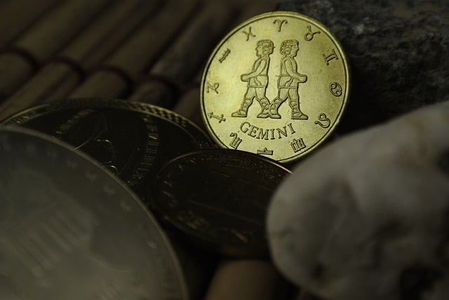 Astrologie 2023 : ce qui attend le signe des Gémeaux en décembre au travail