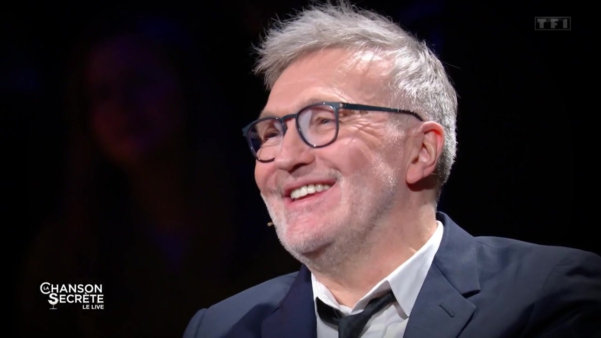 “Je ne vois pas…” : Laurent Ruquier ne reconnaît pas son compagnon Hugo Manos dans La Chanson secrète