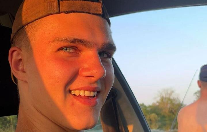 Doubs : « J’ai pas réfléchi, j’y suis allé »… Comment un jeune homme a sauvé une septuagénaire en se jetant dans l’eau