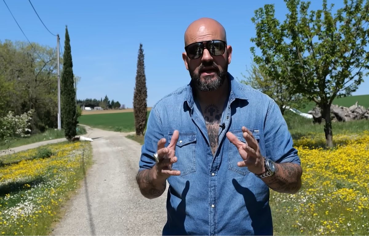 Tarn-et-Garonne : Un journaliste victime de cyberharcèlement de la part de l’influenceur Papacito