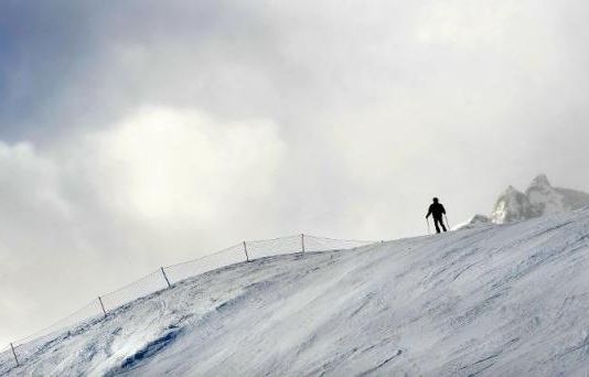 Savoie : Un skieur belge se tue sur une piste bleue aux Sybelles