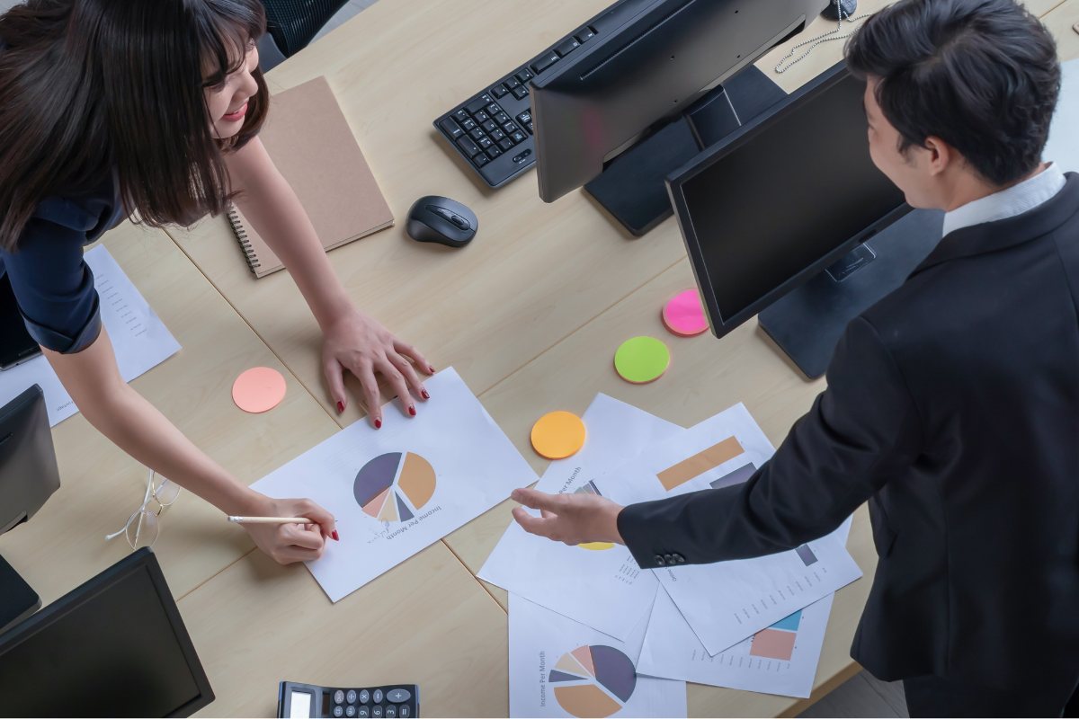 Astrologie 2024 : ce qui attend le signe des Gémeaux en janvier au travail