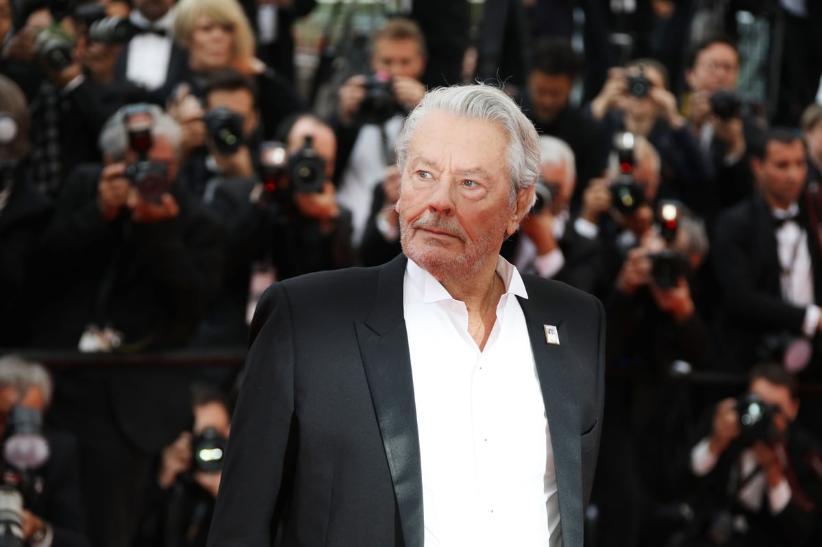 Affaire Alain Delon : “Lamentable de…”, Brigitte Bardot rue dans les brancards