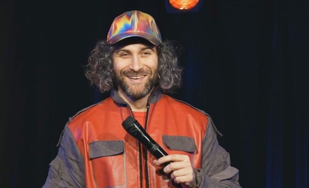 Seb Mellia : l’humoriste accusé d’agressions sexuelles par de nombreuses femmes