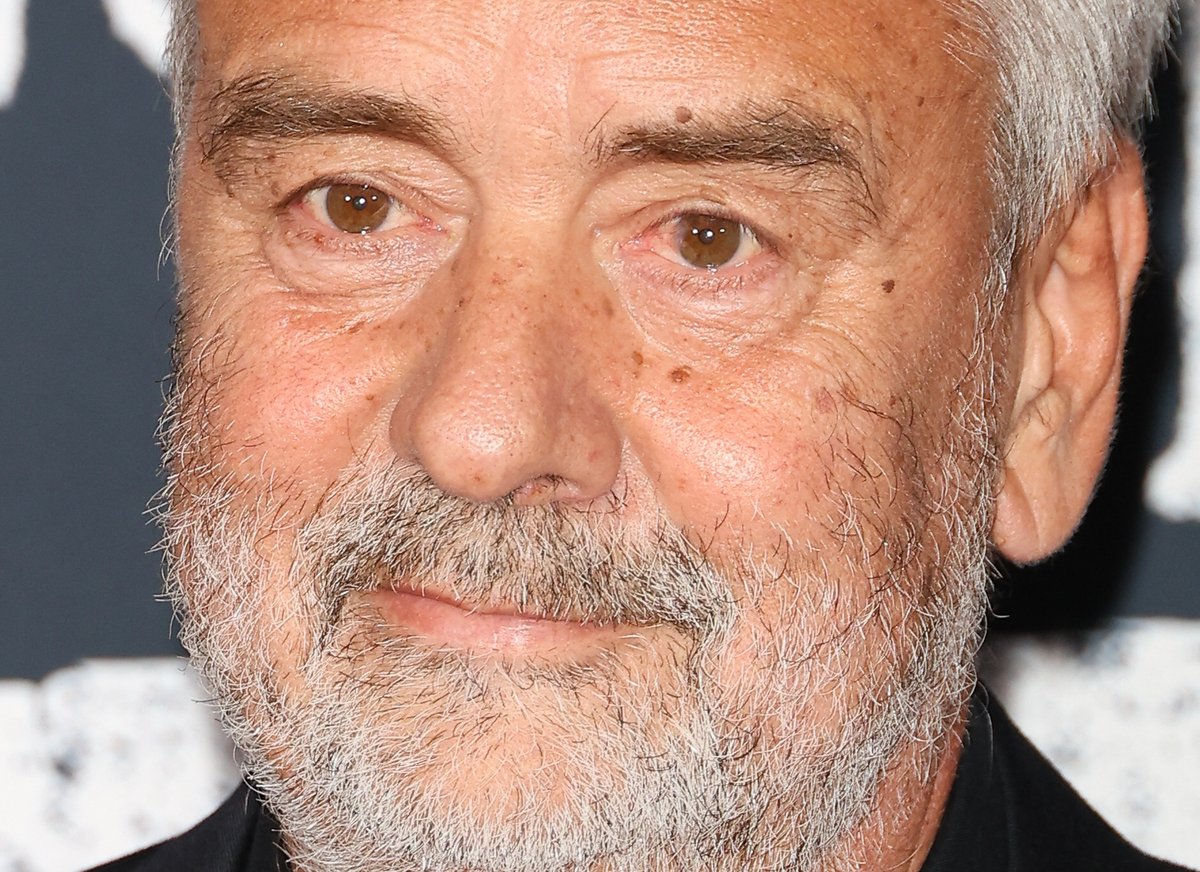 “Le lendemain d’un couscous…” : ce jour où Luc Besson est resté effaré par le poids affiché par sa balance