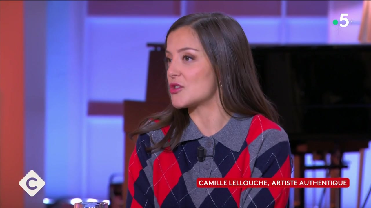“Une phase alcoolique” : Camille Lellouche sans filtre sur sa vie d’avant et son ancienne addiction