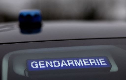 Rhône : Un professeur arrêté et menotté à la sortie de l’école pour provocation à la haine
