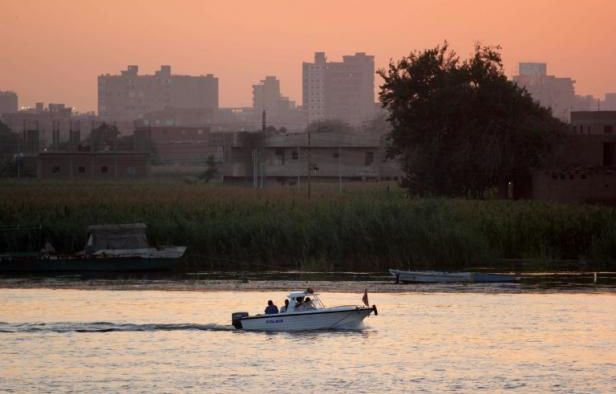 Égypte : un bus plonge dans le Nil, au moins 10 morts, selon le ministère de la Santé