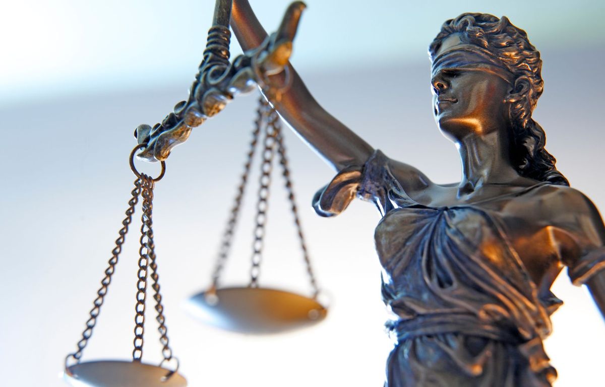 Orléans : Prison ferme pour l’écrivain Marien Defalvard, condamné pour un resto-basket