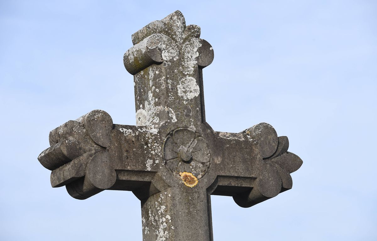 Finistère : C’est quoi ce vrai-faux vol de tombes de soldats britanniques ?