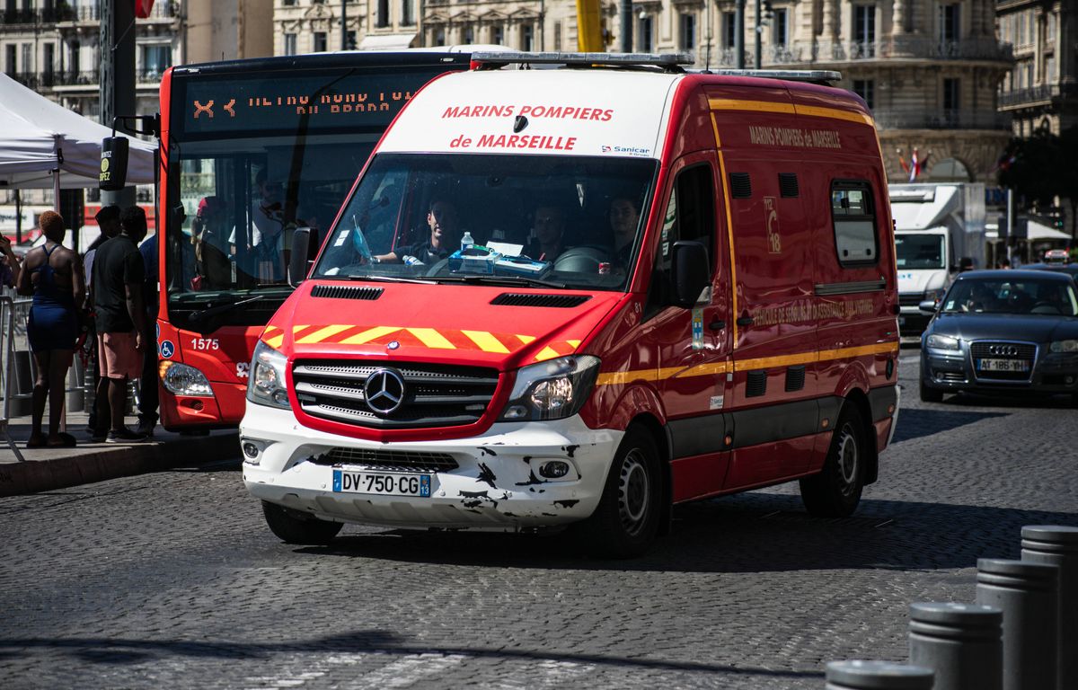 Marseille : Trois blessés à l’arme blanche dans une rixe, à la sortie d’une discothèque