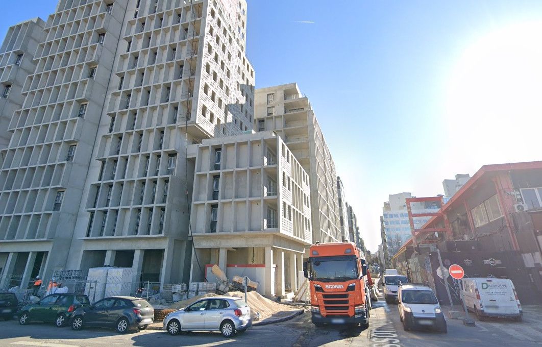 Marseille : Le gérant d’un bar à chicha tué au fusil d’assaut