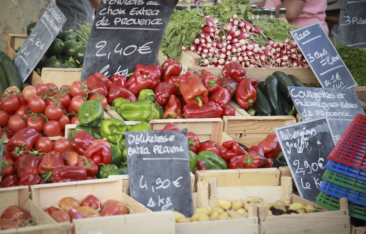 Dijon : Agression au hachoir sur un marché, deux commerçants blessés