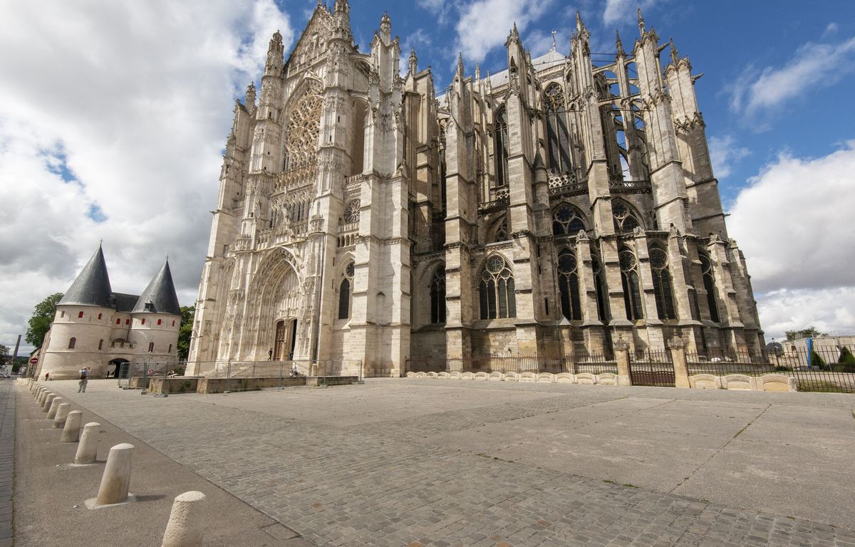 Oise : Un incendie se déclare dans les combles de la Cathédrale de Beauvais