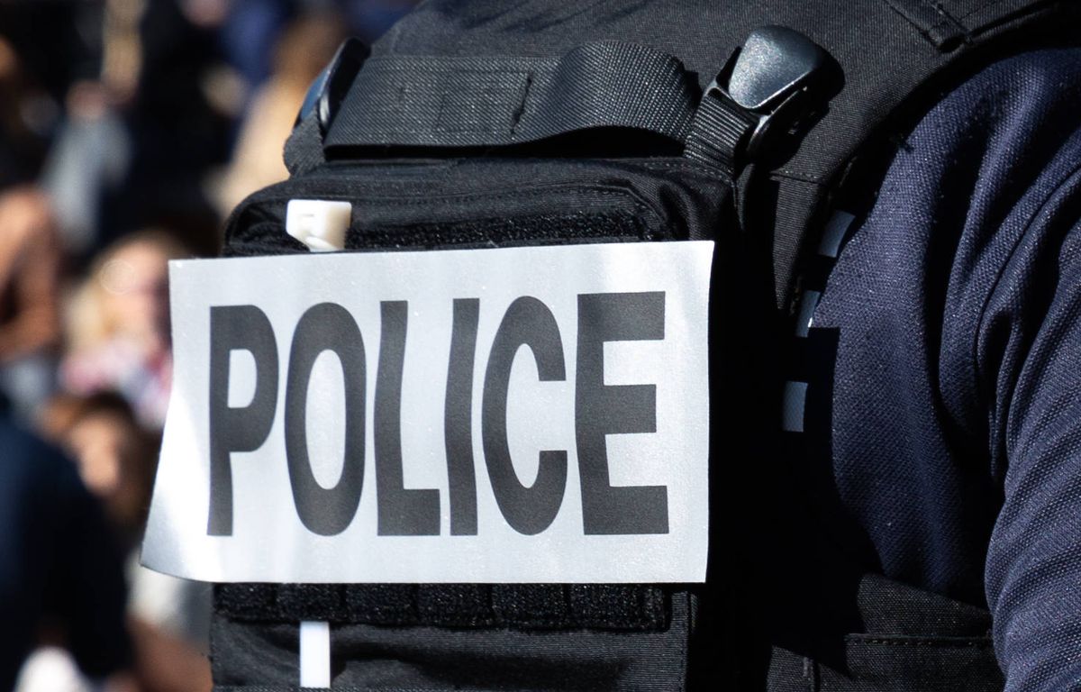 Doubs : Un homme abattu au volant de sa voiture, le tireur recherché par la police