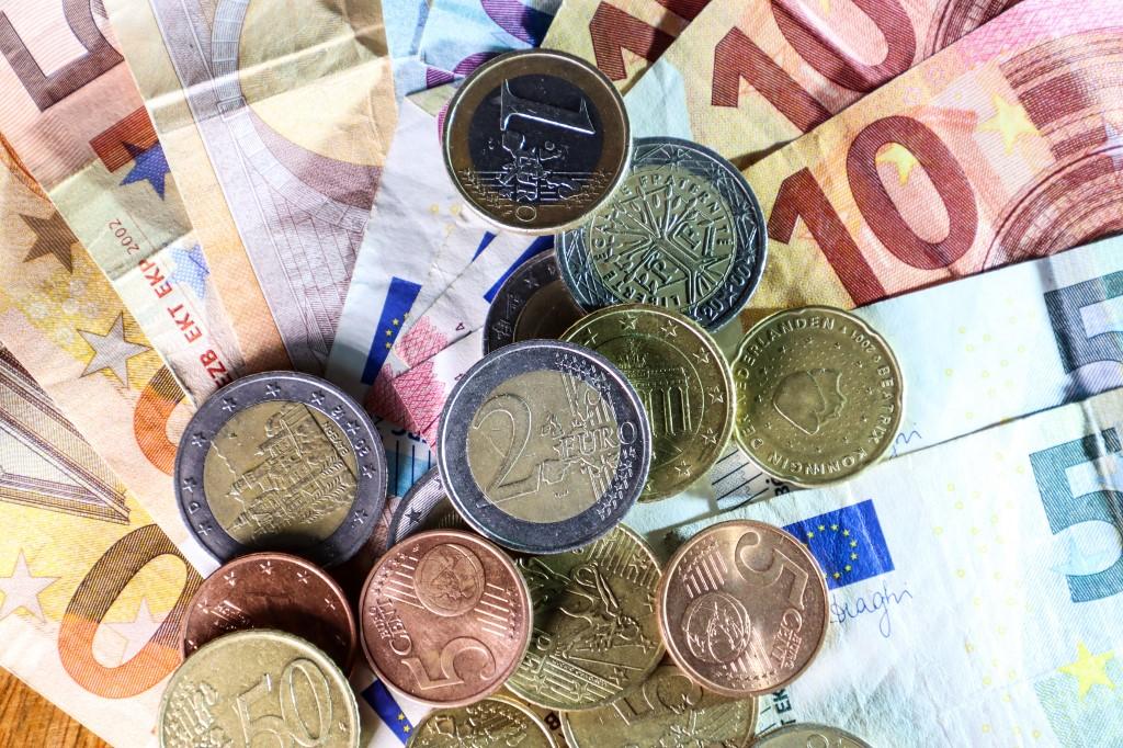 Prix de l’électricité, tabac, péages, Livret A… Ce qui change au 1er février