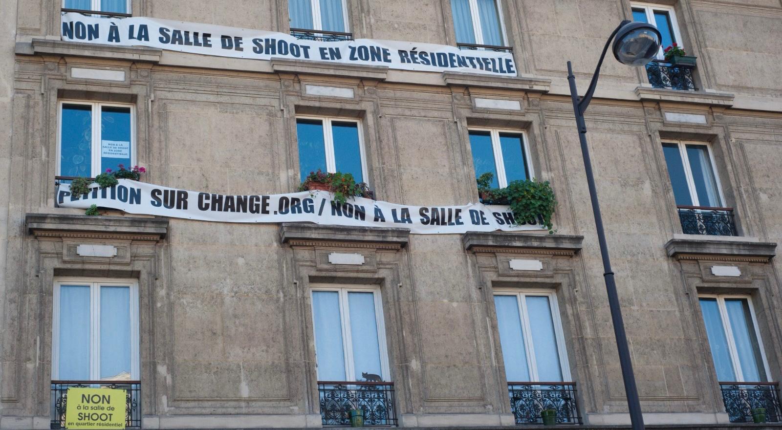 Salles de shoot : les inquiétudes des riverains face aux dérives et au coût caché de l’expérimentation