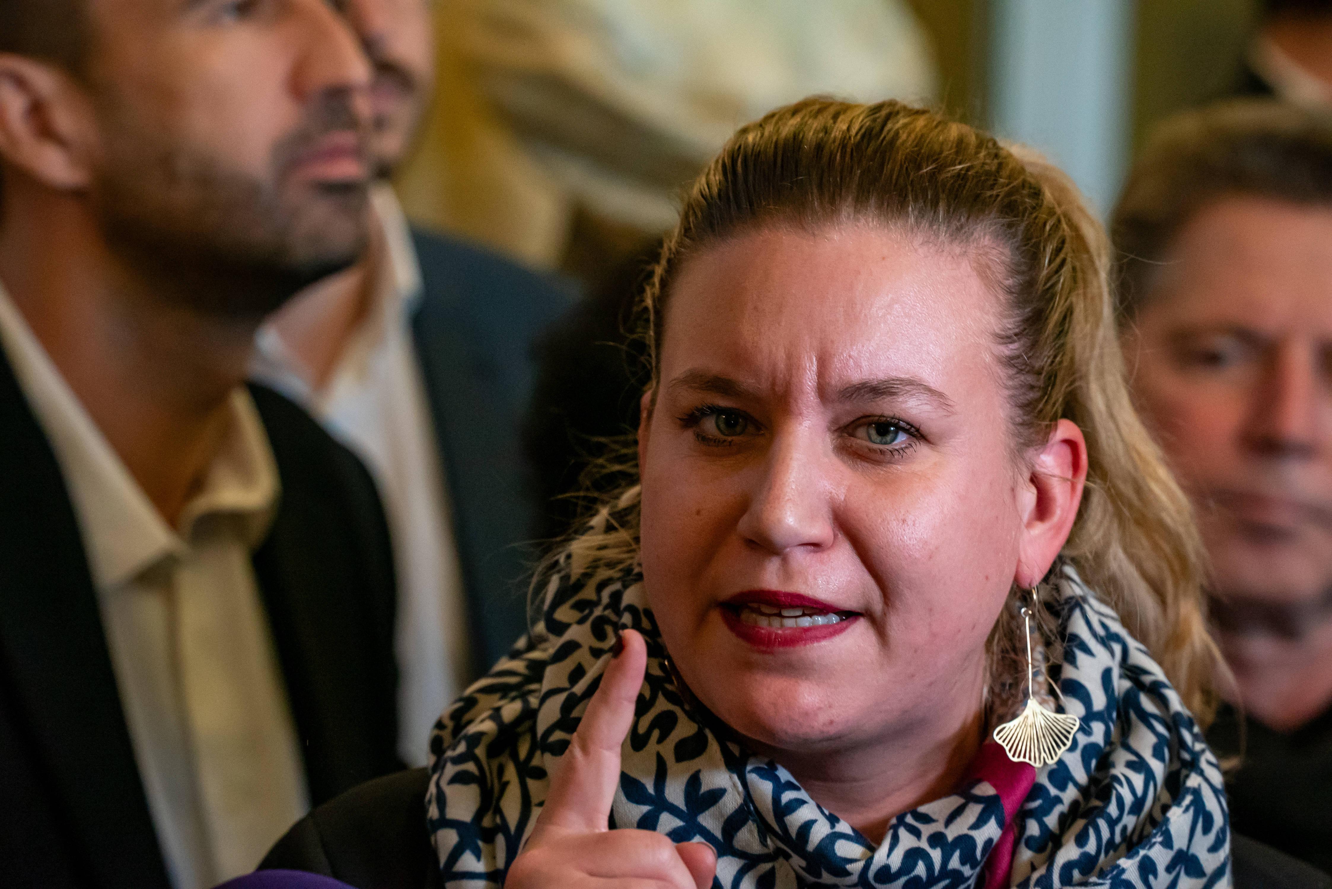 Apologie du terrorisme : Mathilde Panot annonce le classement sans suite de la procédure la visant