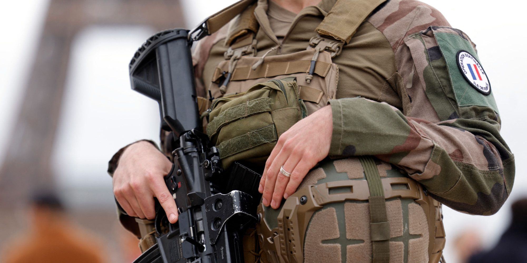 La France commande 530 blindés légers Serval