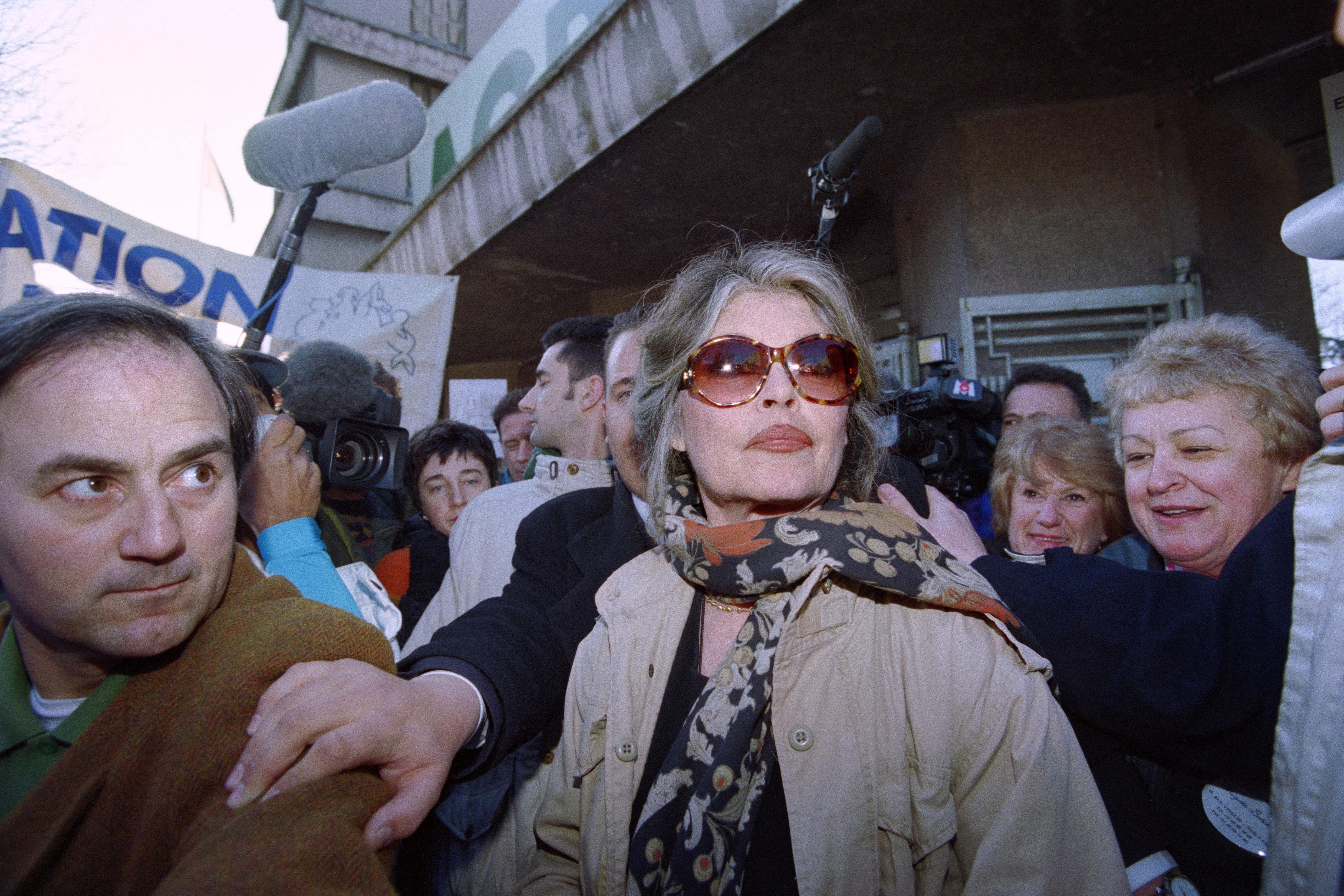 Interdiction des crèches dans les mairies : Brigitte Bardot fustige «un deux poids, deux mesures» entre islam et christianisme