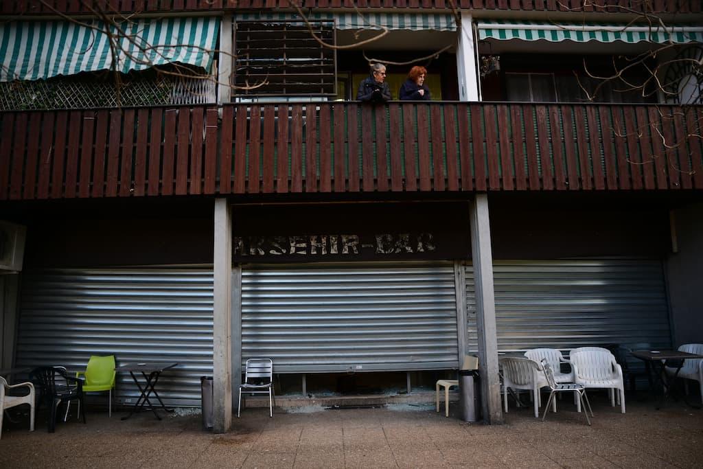 Grenoble : un mineur de 17 ans déféré après l’attaque à la grenade dans un bar associatif