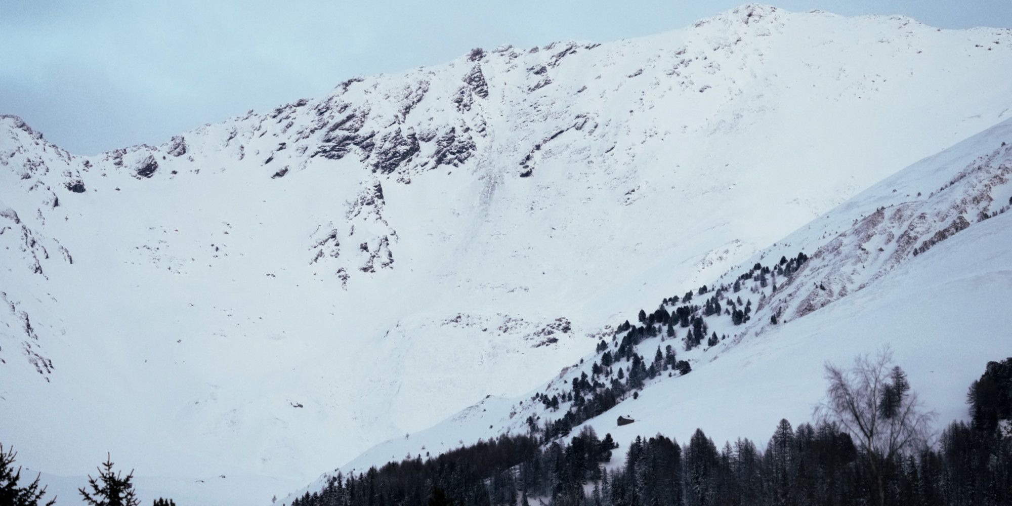 Savoie : deux morts dans une avalanche sous le col de l’Iseran