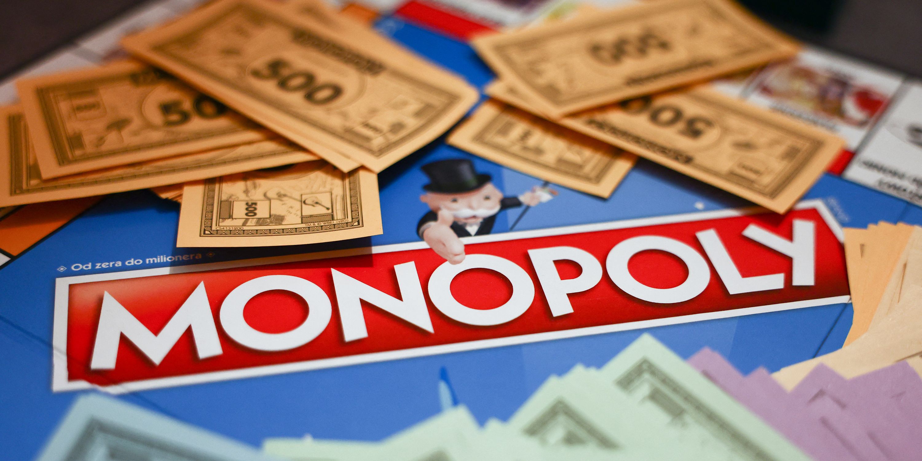 «Tout le monde le connaît» : le Monopoly fête ses 90 ans et séduit toujours autant les joueurs
