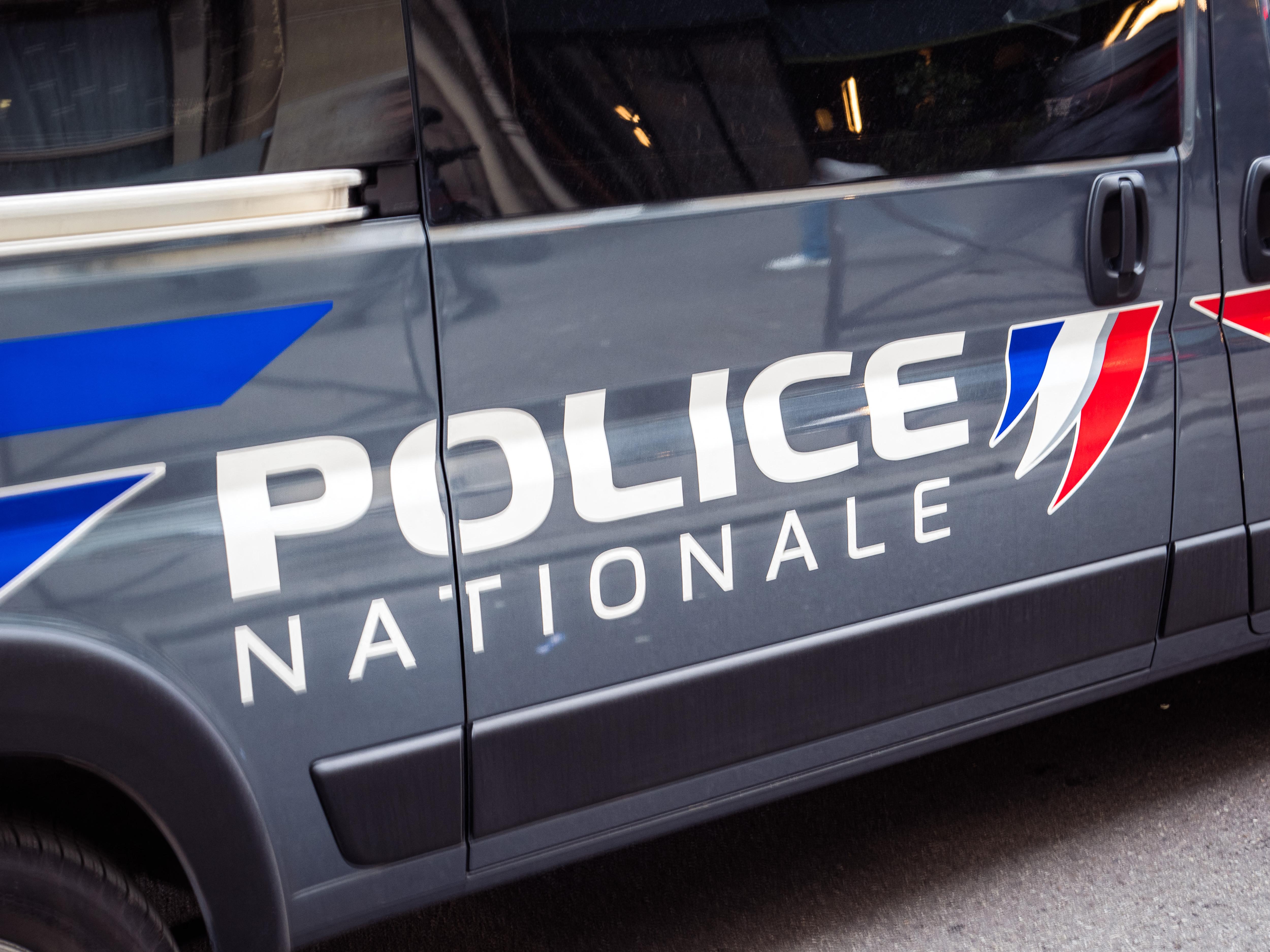 Seine-Saint-Denis : un homme tué après avoir attaqué des policiers avec des couteaux