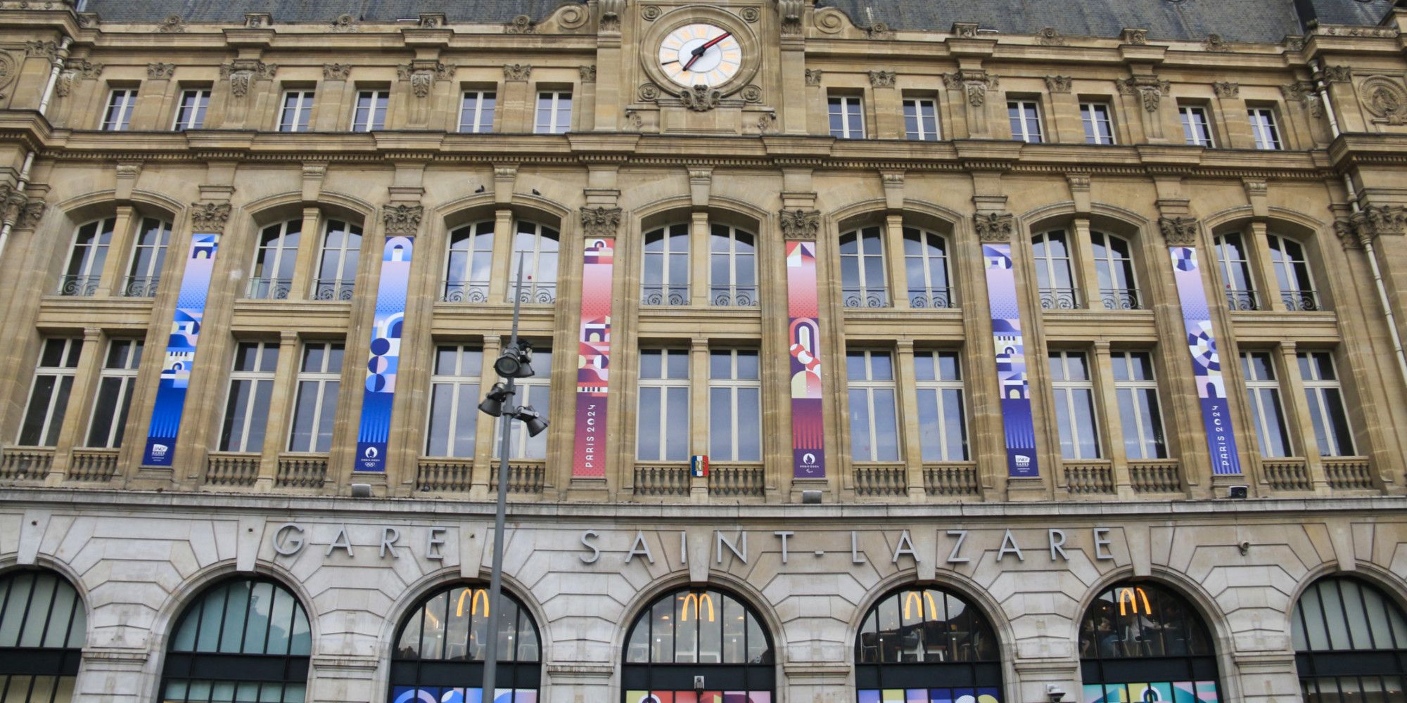 Paris : la circulation des trains perturbée à la gare Saint-Lazare en raison d’une panne électrique