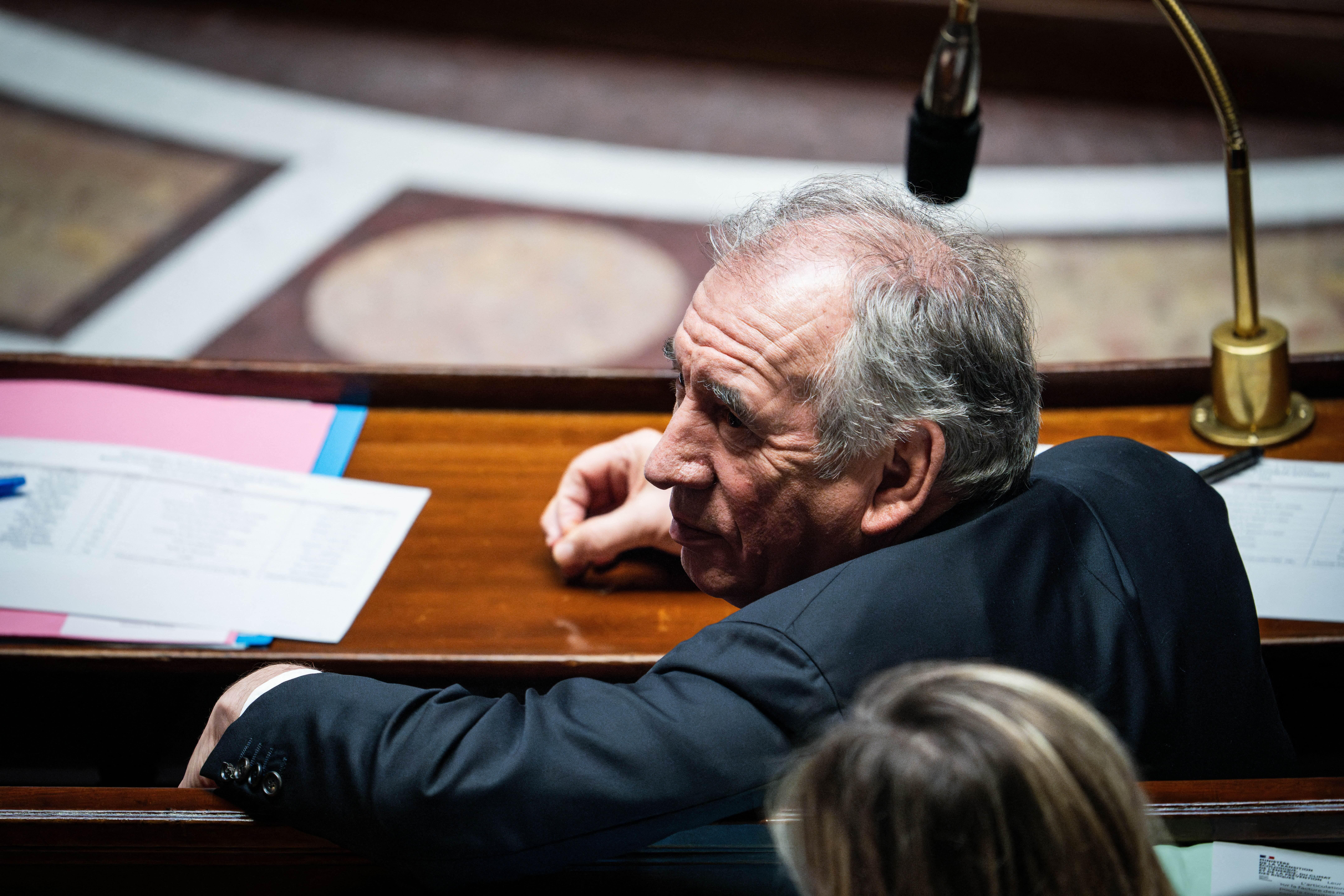 «Qu’est-ce que c’est qu’être français ?» : François Bayrou relance le débat sur l’identité nationale