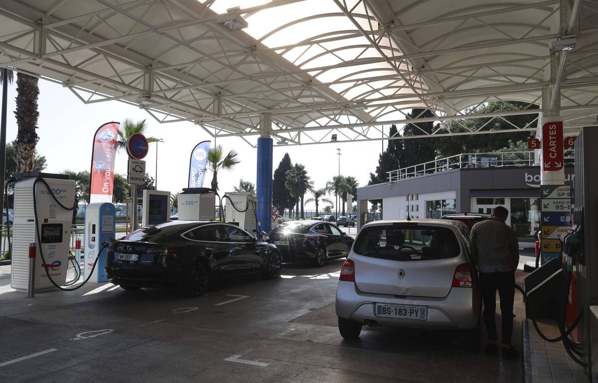 Aude : La Mercedes interceptée dans une station-service transportait 380 kg de cocaïne