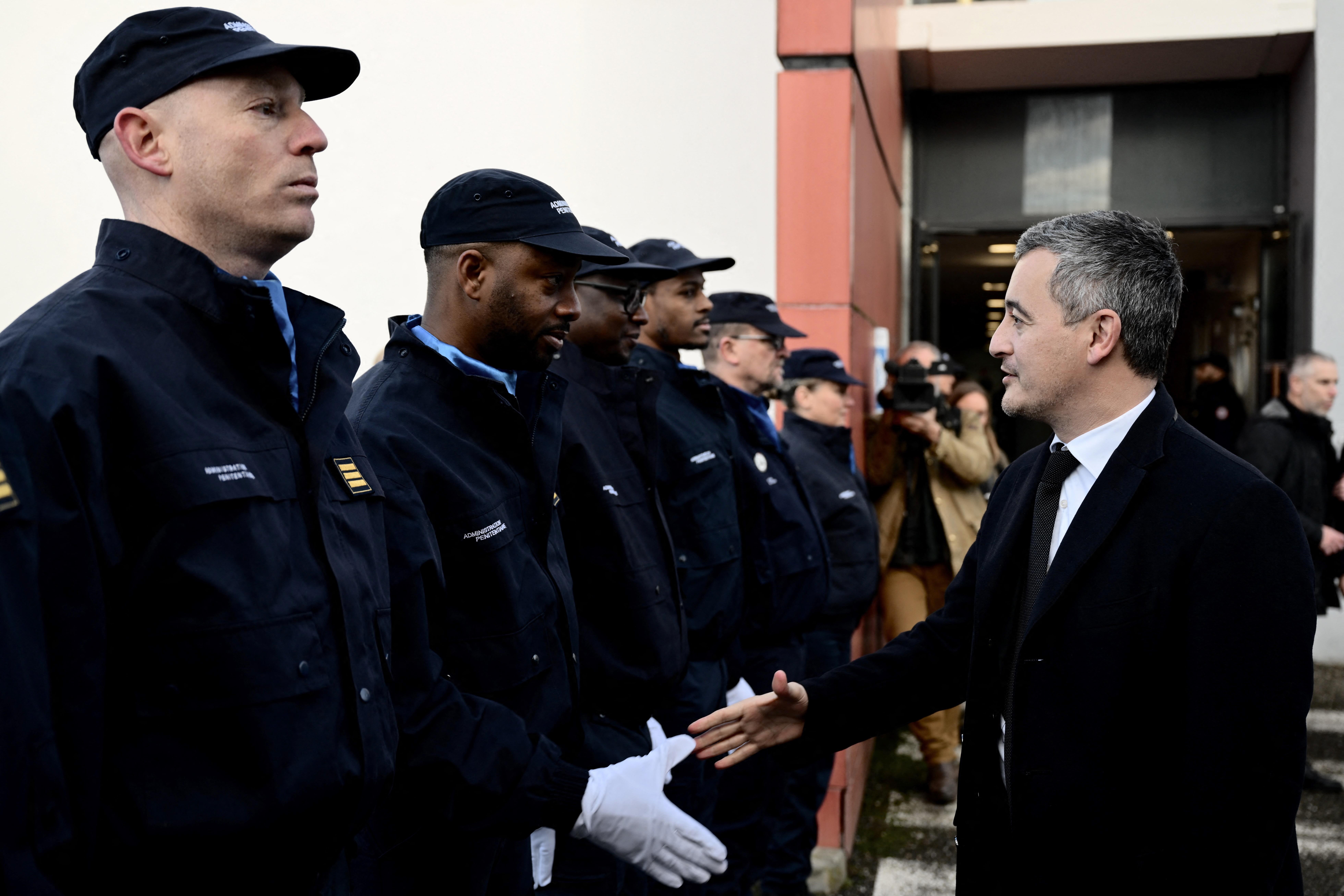 Super-prisons : Gérald Darmanin veut s’inspirer du modèle italien anti-mafia