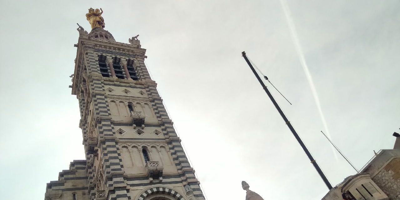 Marseille : la restauration de Notre-Dame de la Garde a commencé, un chantier de huit mois en perspective