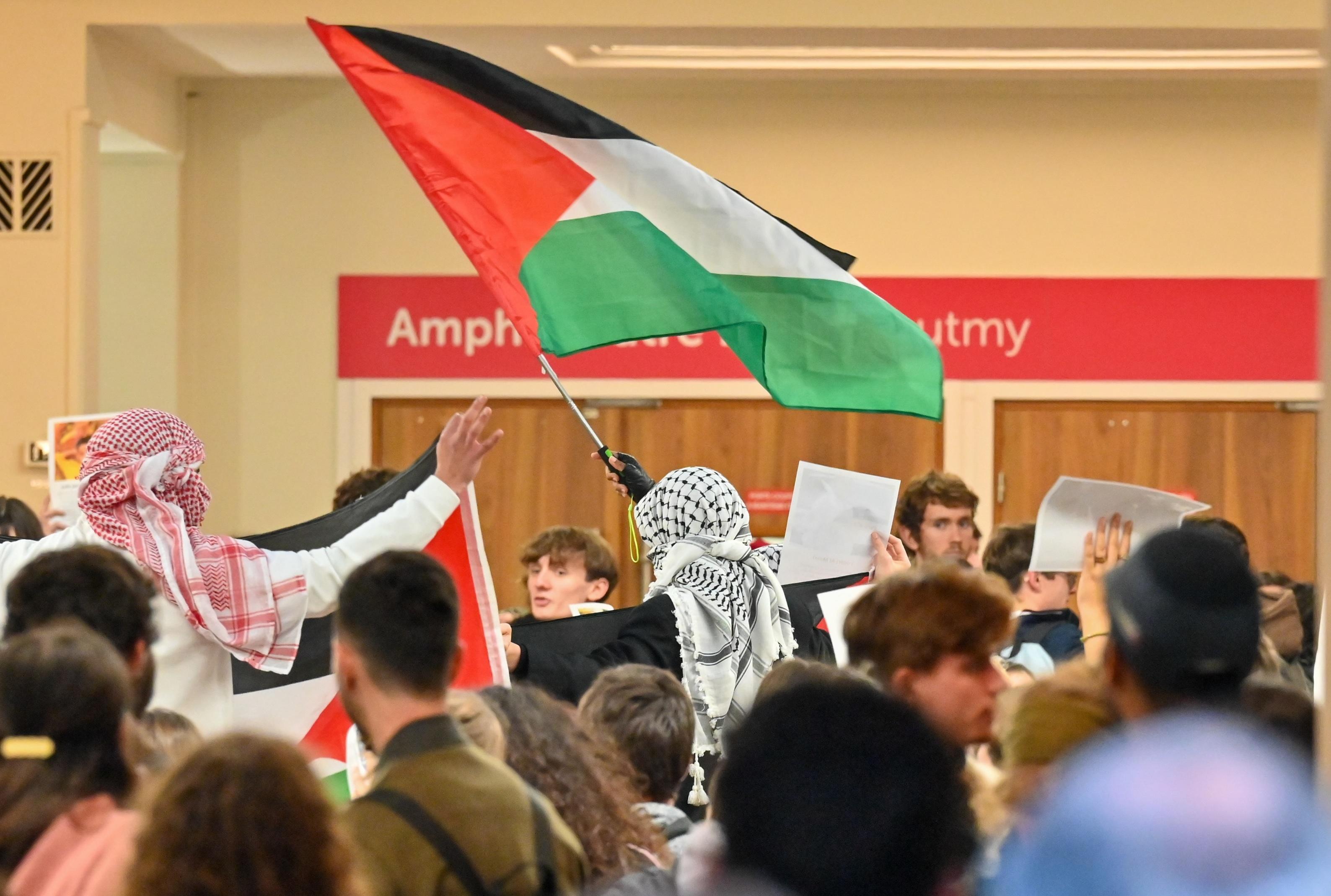 «Former pour déconstruire la haine» : un étudiant appelle à l’éducation contre l’antisémitisme