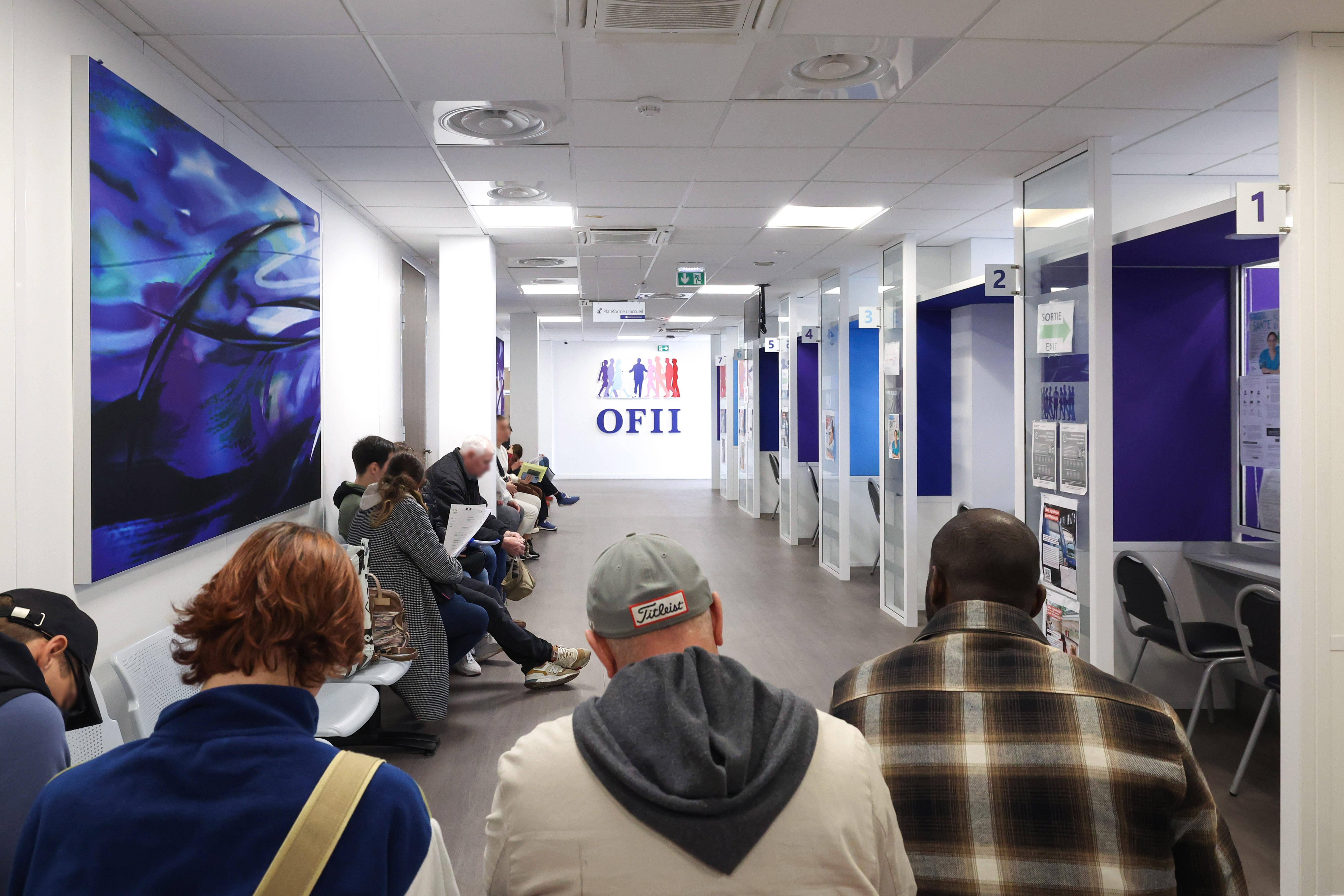 Immigration : les chiffres explosifs des subventions versées aux associations d’aide aux migrants