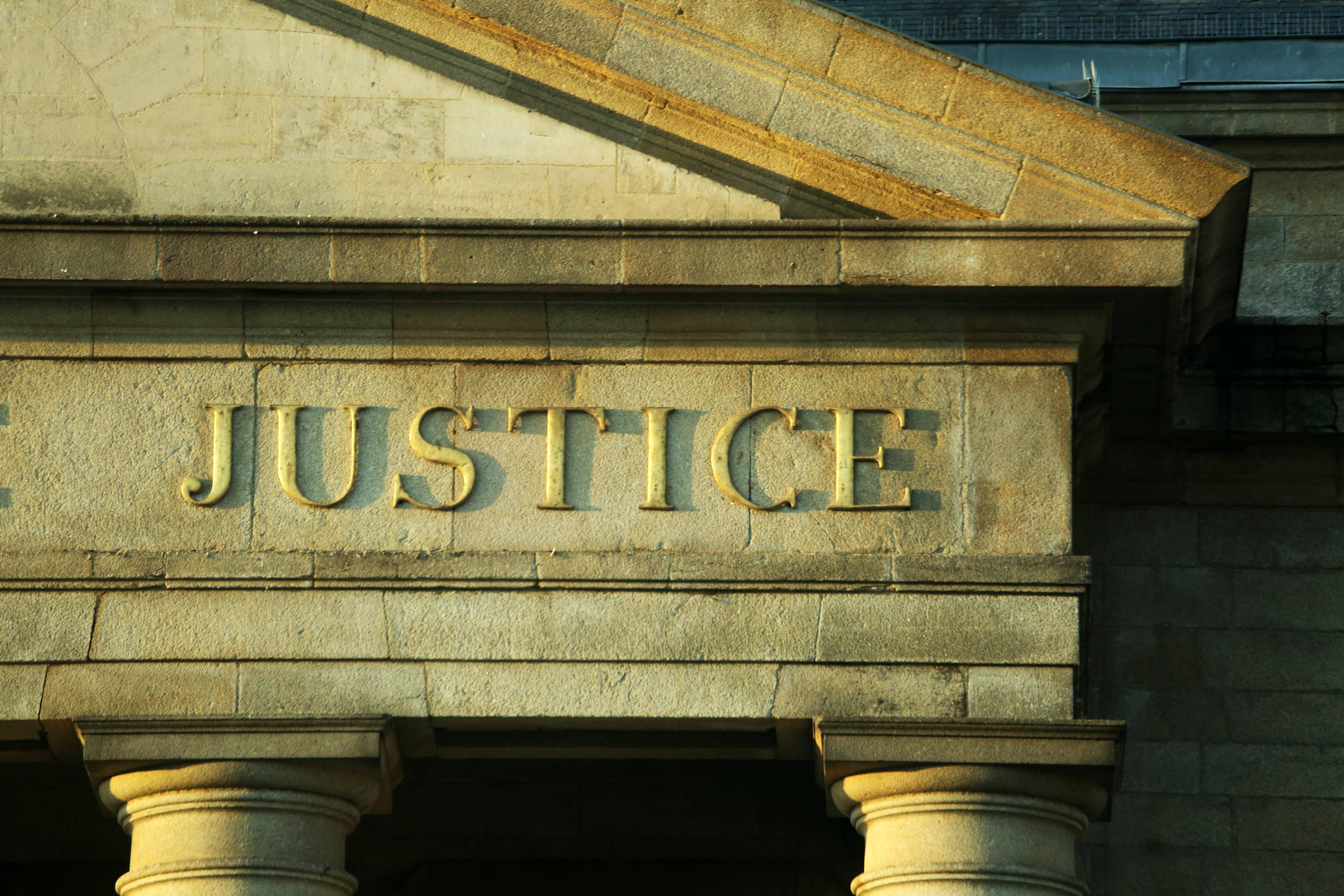 Rhône : un Guinéen sous OQTF condamné à trois ans de prison après une rixe au couteau