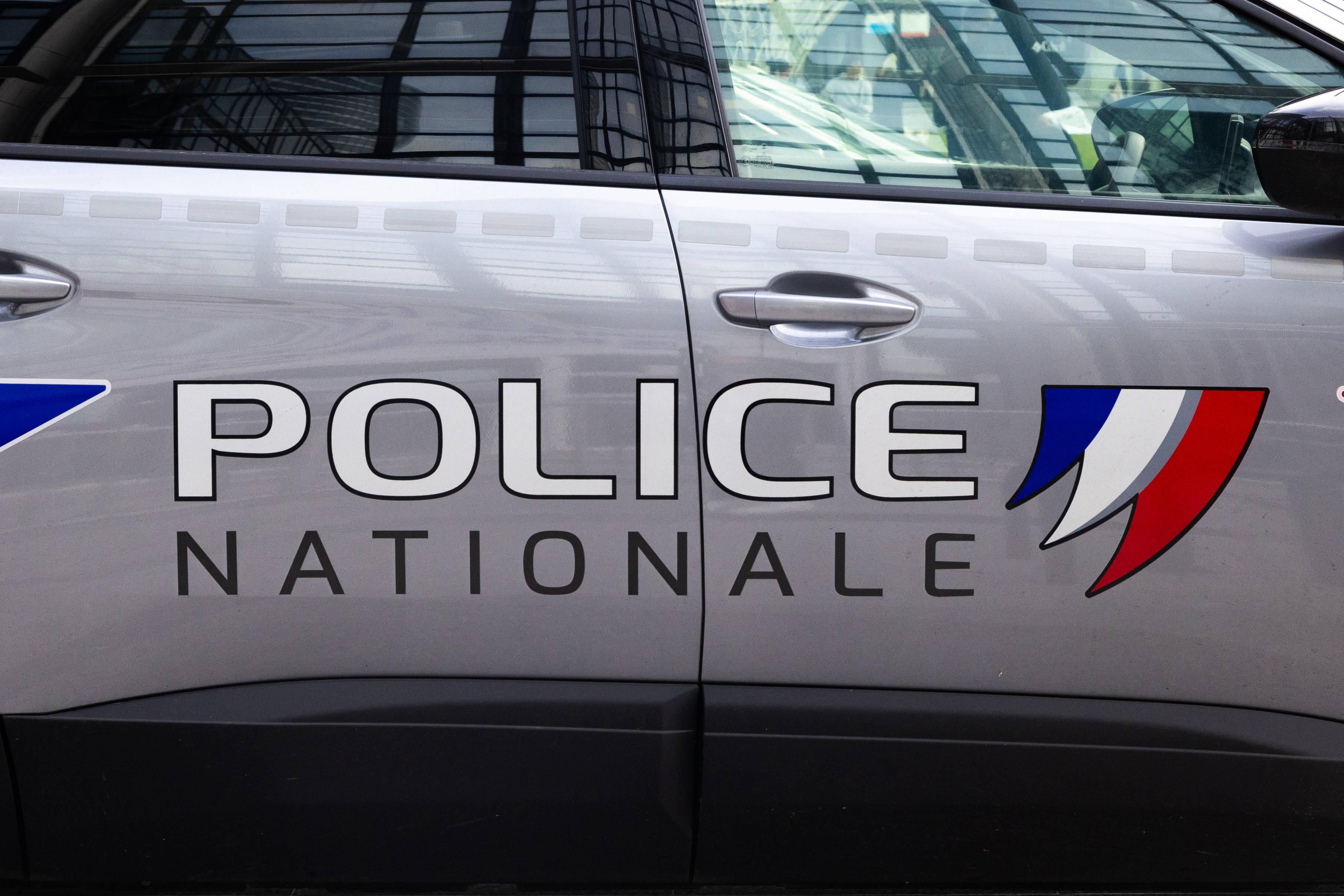 Grenoble : le jet d’une grenade dans un bar associatif fait une dizaine de blessés