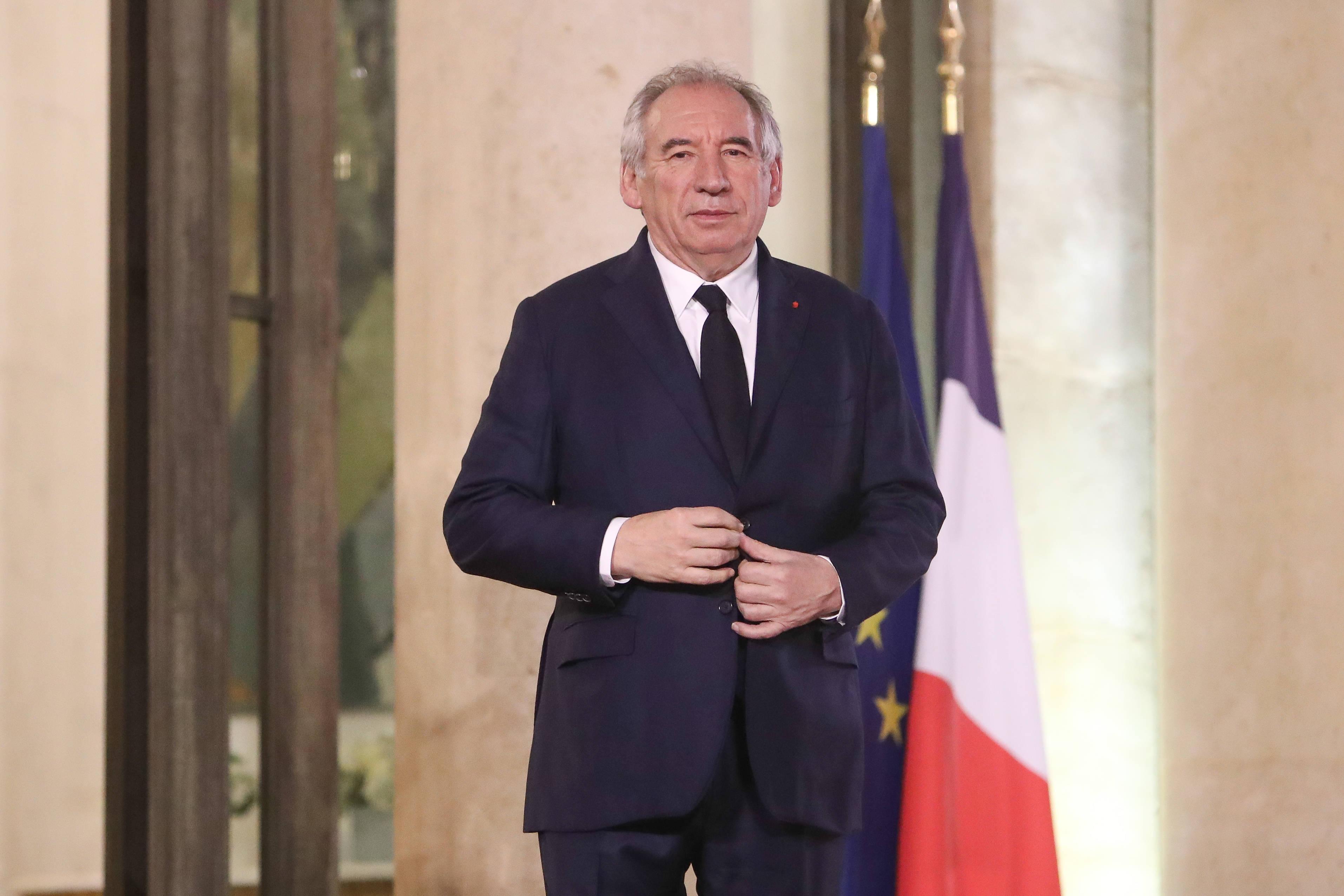 «La guerre peut arriver sur le sol européen» : François Bayrou inquiet pour la sécurité du continent