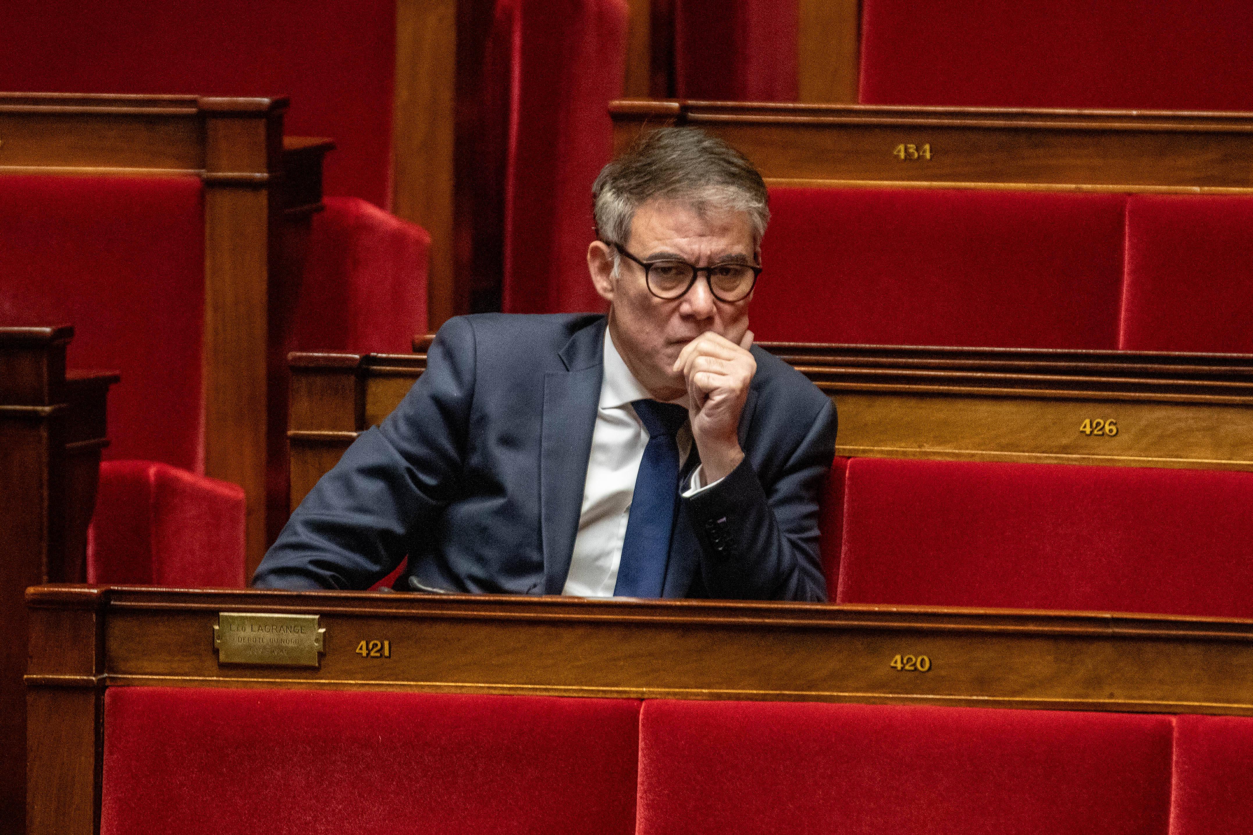Débat sur l’identité nationale : le PS entend défendre une France «métissée, pluriculturelle et plurireligieuse»