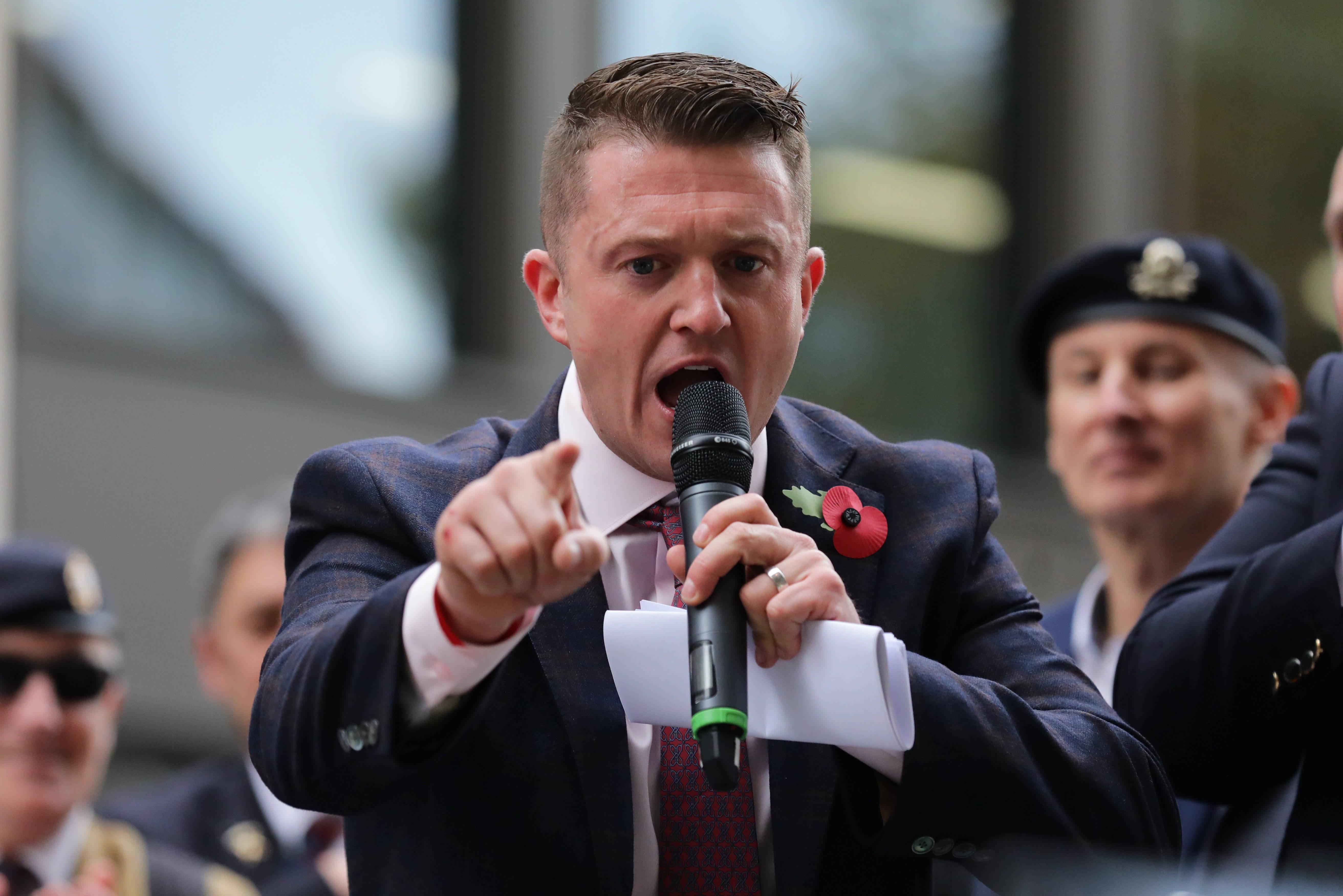 Hérault : un maire interdit la diffusion d’un film du militant britannique Tommy Robinson