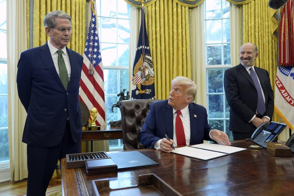 États-Unis : les juges fédéraux, nouvelle arme des anti-Trump ?