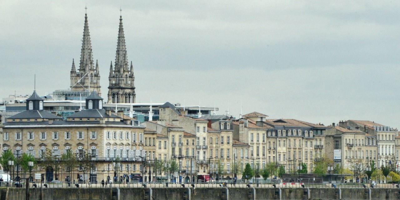 Achats en ligne, inflation, prix du stationnement… Les Bordelais boudent les commerces, ce qui ne réjouit pas la grande braderie