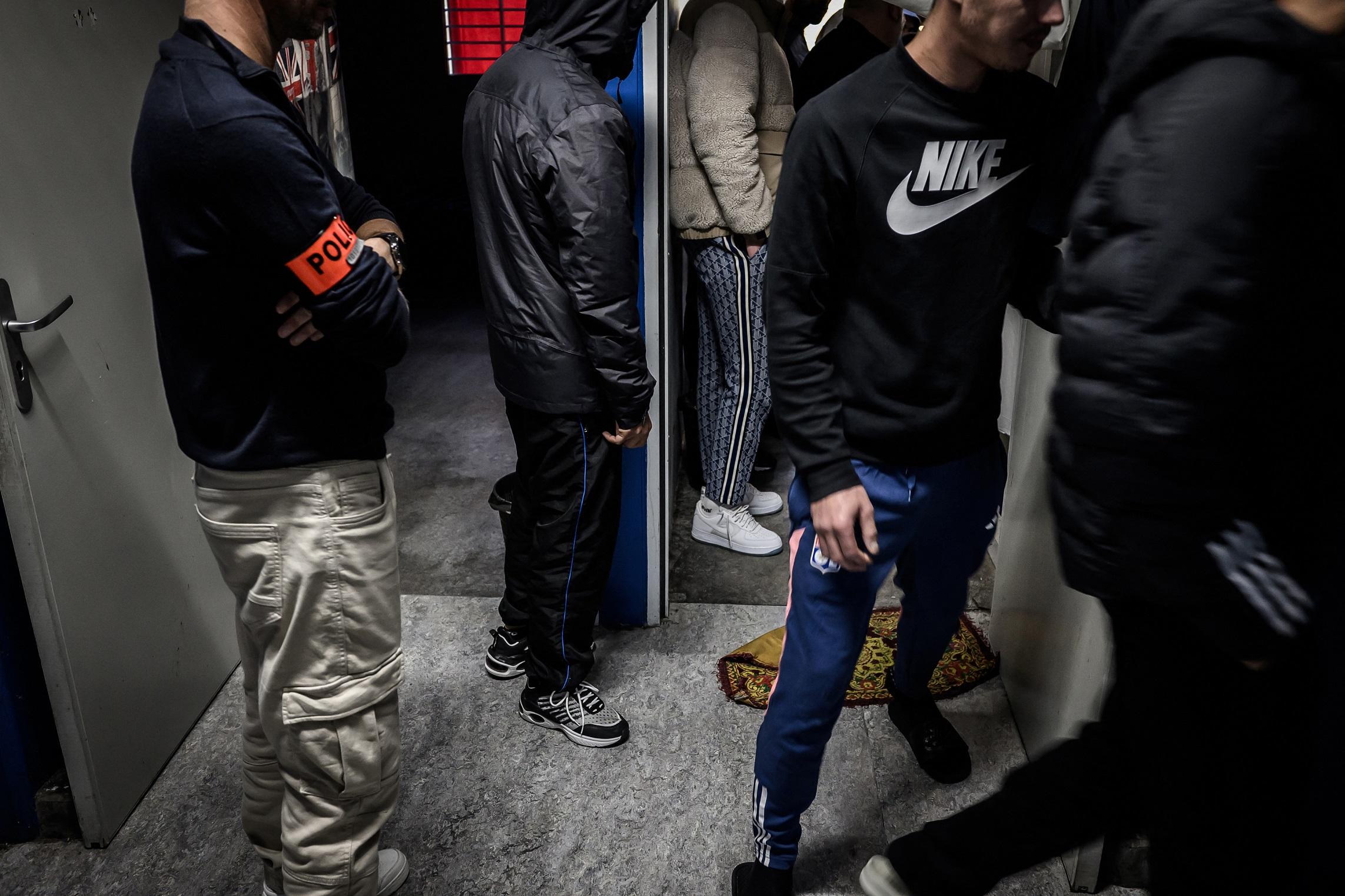 SONDAGE – 87 % des Français souhaitent l’expulsion des détenus étrangers dans leur pays d’origine