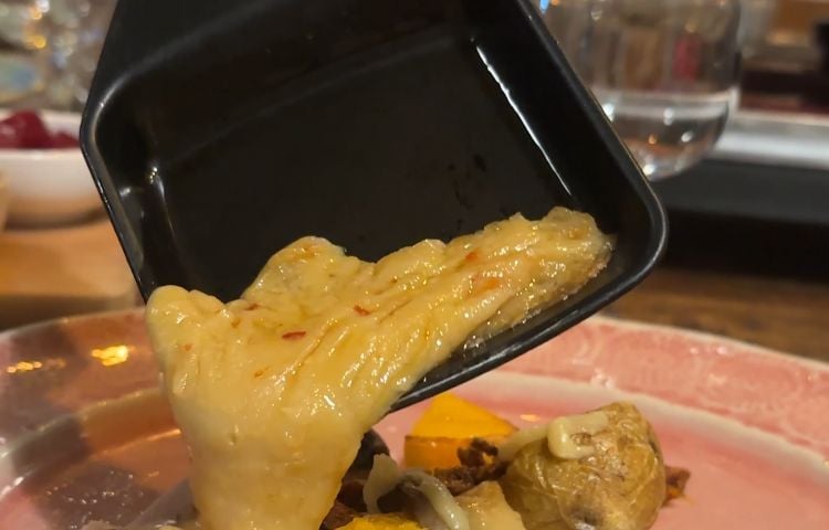 Saint-Etienne : Arrestations, bagarre et lacrymo, le record du monde de la raclette émaillé d’incidents