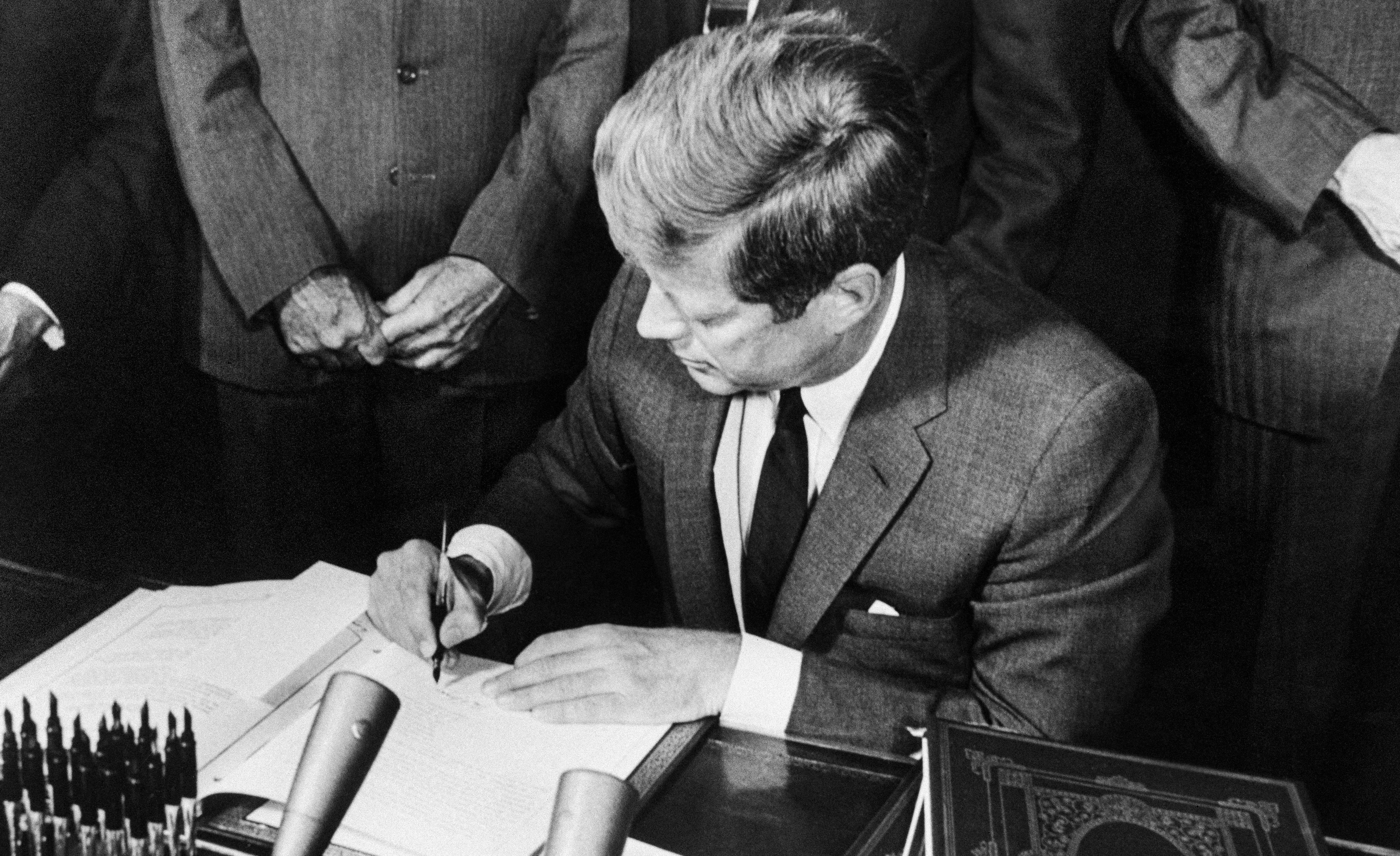 Assassinat de JFK : ce que révèlent – ou pas – les 80 000 documents récemment déclassifiés